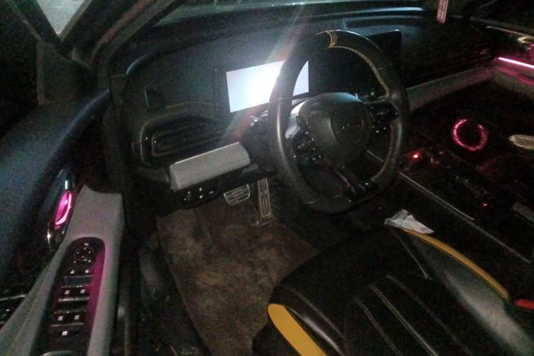 Used GAC Trumpchi EMPOW 2021 270T DCT J16 Version Driver Seat