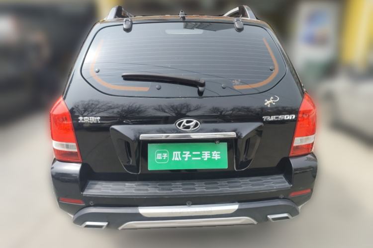 Used Hyundai Tucson 2013 2.0L Automatic Two-Wheel Drive Comfort Version Rear