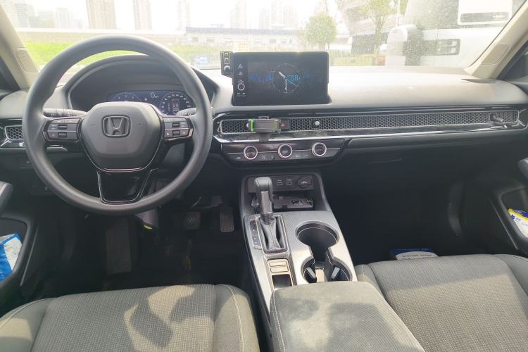 Used Honda Civic 2023 240TURBO CVT Dynamic Edition
