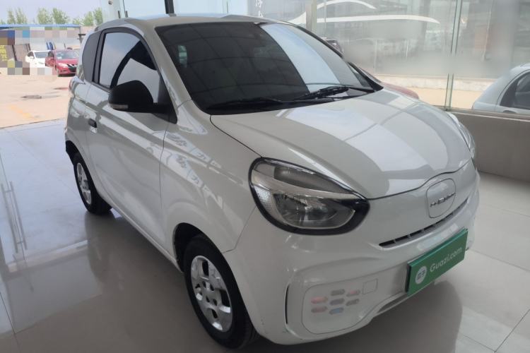 Used Roewe Clever 2021 302 km New Four-Seater Super-Efficient Version Front Right 45 Deg