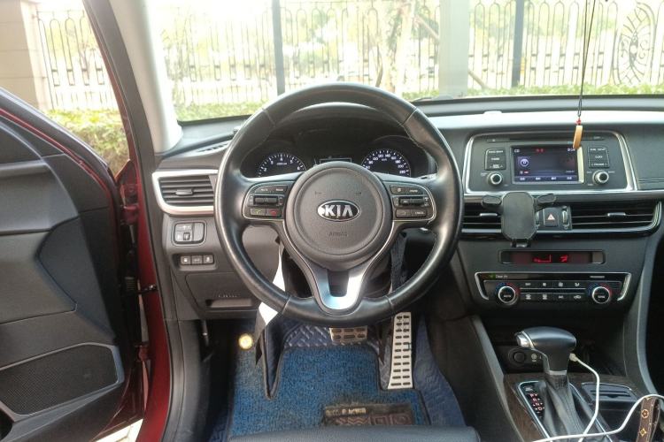 Used Kia K5 2017 2.0L Automatic 15th Anniversary Special Edition LUX