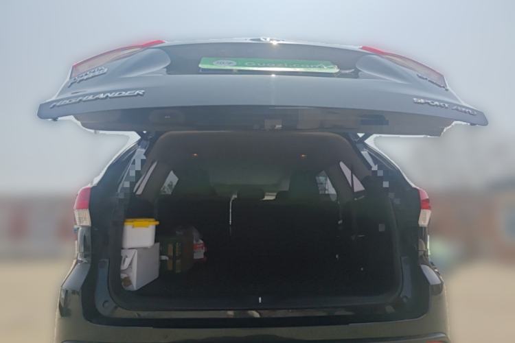 Used Toyota Highlander 2018 2.0T Four-Wheel Drive Luxury Edition 7 Seats China V Emission Standard