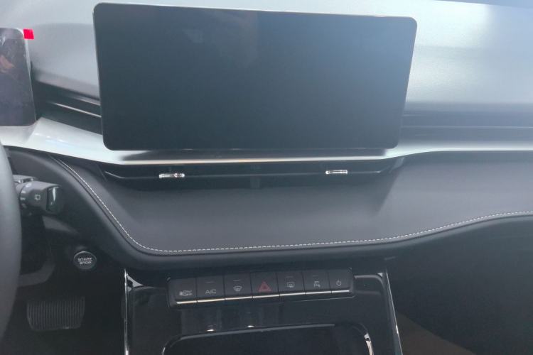 Used Haval H6 2024 1.5T Two-Wheel-Drive Classic Edition