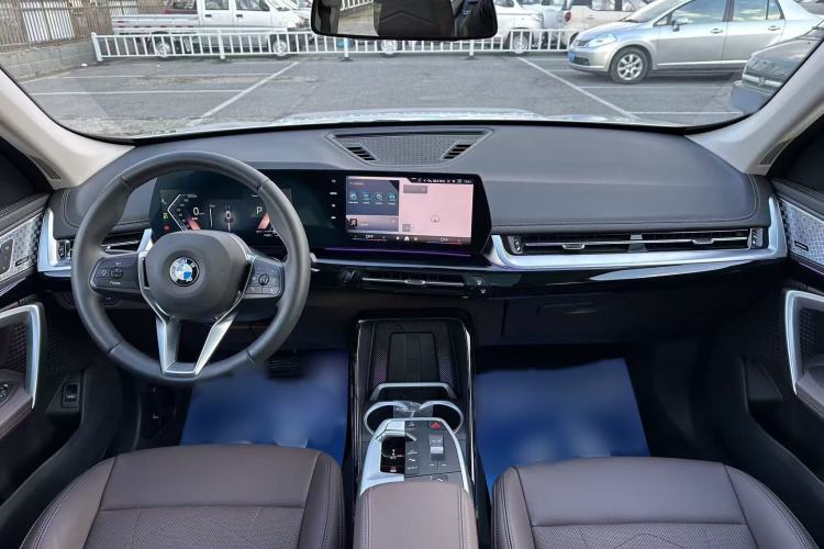 Used BMW X1 2024 sDrive25Li X Design Package Interior 3