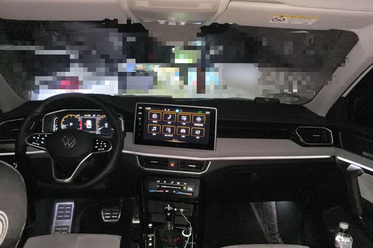 Used Volkswagen Tayron X 2024 330TSI Two-Wheel-Drive Prestige High-Energy Edition