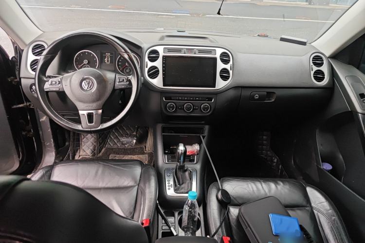 Used Volkswagen Tiguan 2013 1.8 TSI Automatic Two-Wheel Drive Comfort Edition Center Console