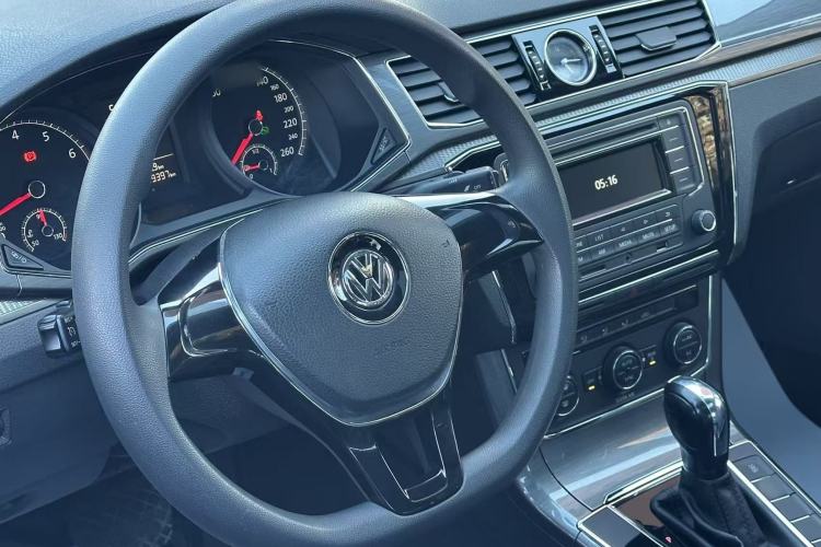 Used Volkswagen Passat 2016 1.8T Government Procurement Version (CEA Engine + 6AT)
