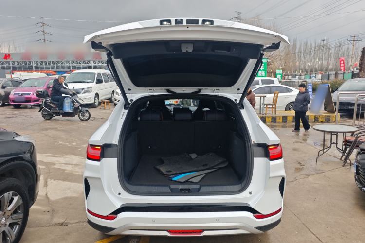 Used BYD Song PLUS New Energy 2023 Champion Edition EV 520KM Flagship Model