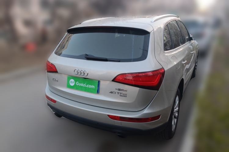 Used Audi Q5 2013 40 TFSI Technology Edition Rear Right 45 Deg