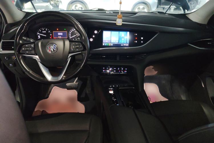 Used Buick Enclave 2020 28T Two-Wheel Drive Prestige Version Center Console