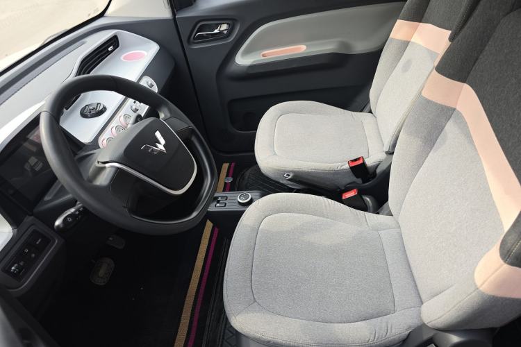 Used Wuling Hongguang MINIEV 2022 Macaron Premium Model – Lithium Iron Phosphate