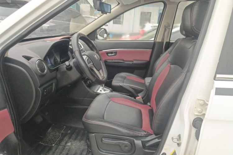 Used HYOSOW H2 2015 1.5L AMT Prestige Version BJ415C
