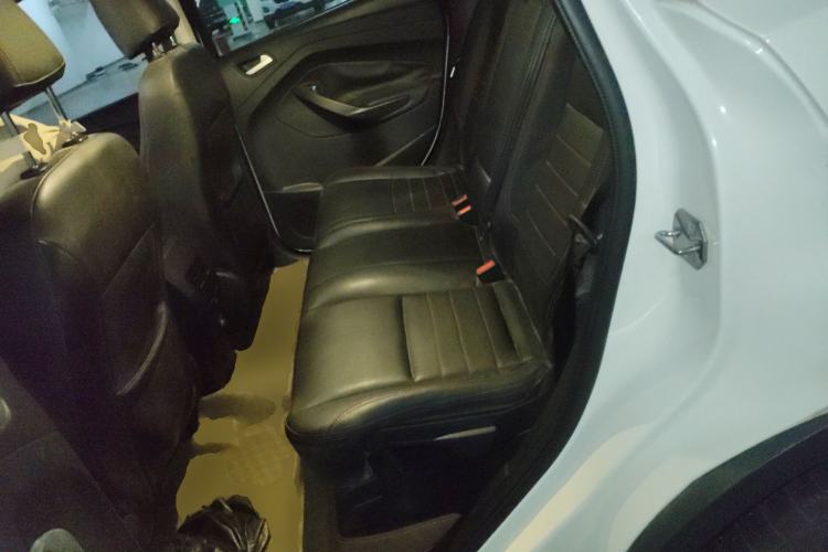 Used Ford Kuga 2015 1.5L GTDi Two-Wheel-Drive Comfort Model