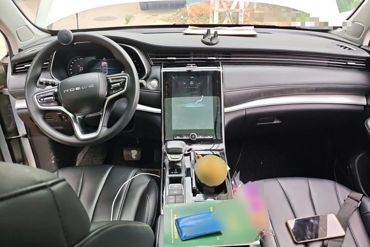 Used Roewe RX5 MAX 2019 300TGI Automatic 4G Connect Luxury Edition Center Console