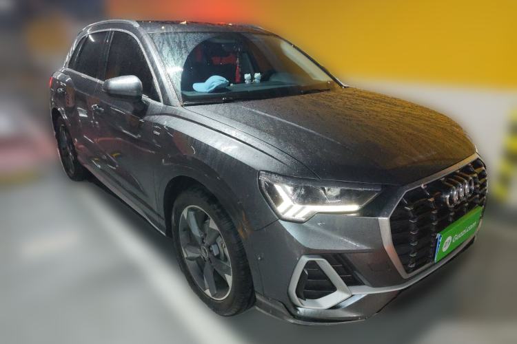 Used Audi Q3 2023 35 TFSI Fashion Dynamic Model (1.4T) Front Right 45 Deg