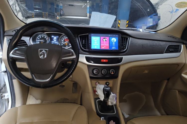 Used Baojun 730 2016 1.5L Manual Value Edition 7 Seats China V Emission Standard