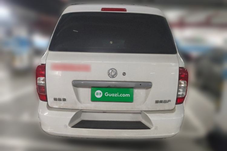 Used Dongfeng Palazzo 2022 2.0T Manual Two-Wheel Drive Luxury Version
