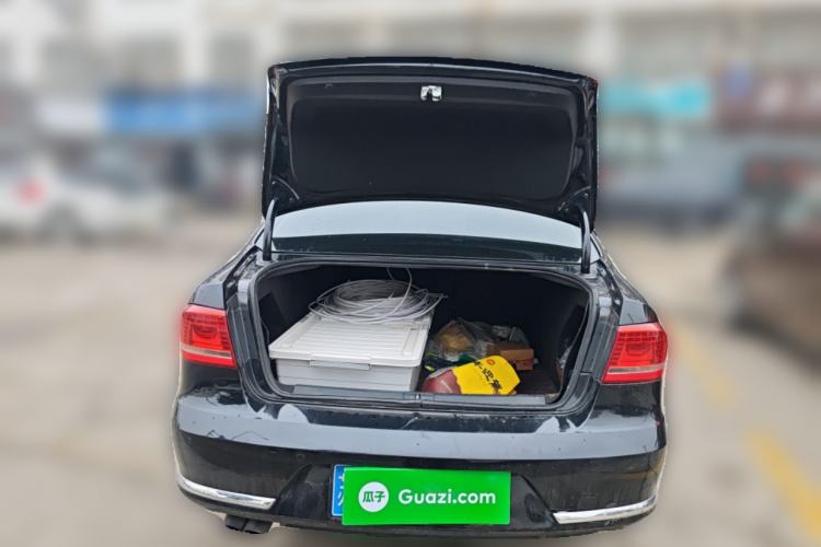 Used Volkswagen Magotan 2013 1.8TSI Luxury Model Trunk