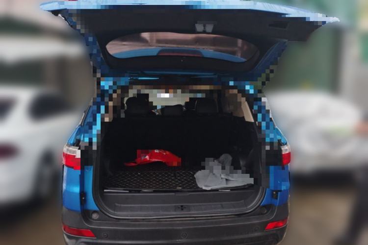 Used Dongfeng Fengon S560 2018 1.8L CVT Elite Model 7 Seats
