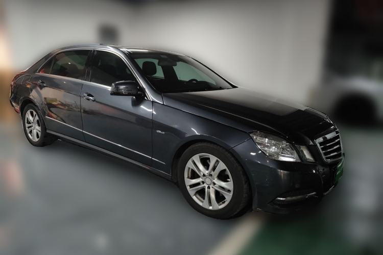 Used Mercedes-Benz E-Class 2011 E 260 L CGI Fashion Model