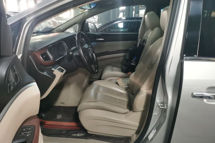 Used Buick GL8 2018 28T Luxury Model China VI Standard
