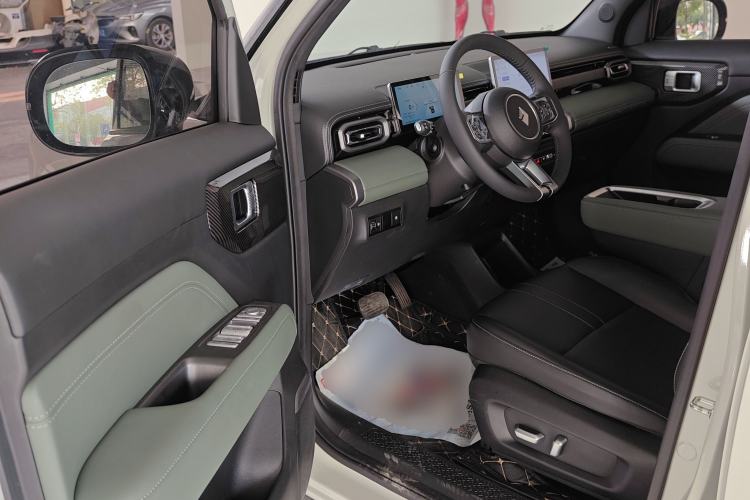 Used Baojun Spark EUV 2025 Flagship Edition 5 Seats