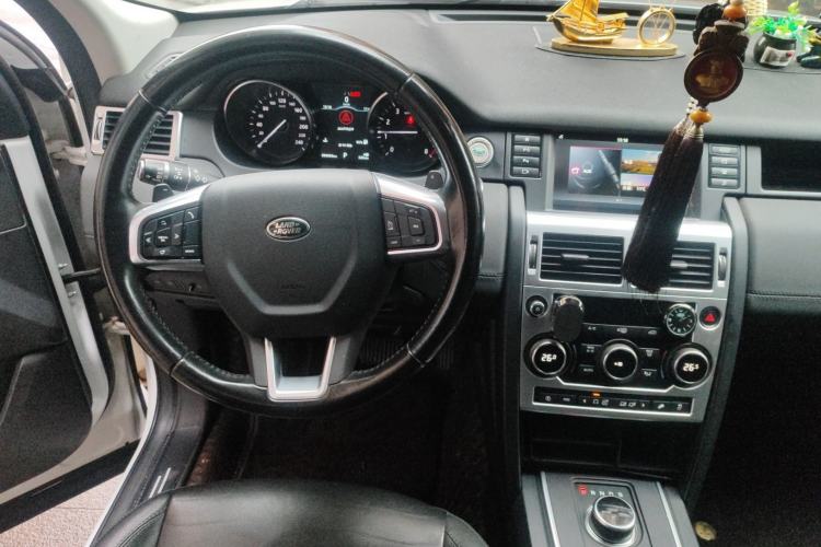 Used Land Rover Discovery Sport 2019 240 PS PURE Edition China V Standard