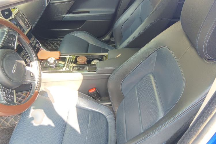 Used Jaguar XE 2018 2.0T 250 PS Two-Wheel-Drive R-Sport Sport Edition
