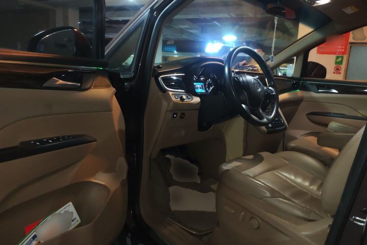 Used Buick GL8 2017 ES 28T Premium Version China V Standard
