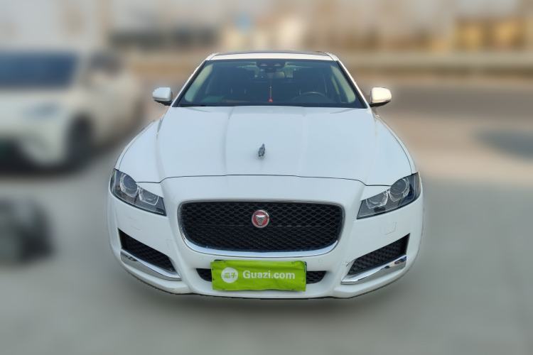 Used Jaguar XFL 2020 XFL 2.0T P200 Two-Wheel-Drive Windflower Edition
