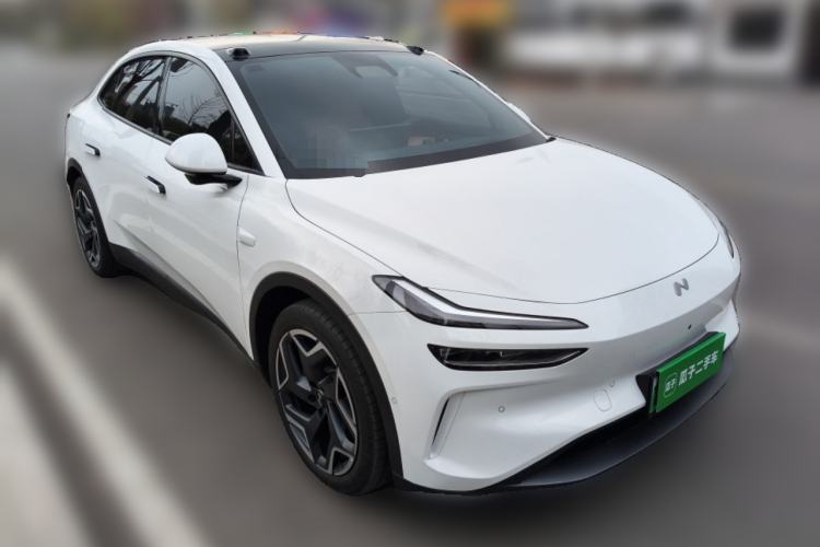 Used ONVO L60 2024 60 kWh Rear-Drive Version