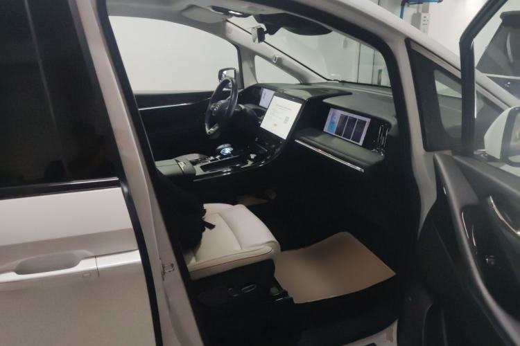 Used GAC Trumpchi E9 2023 E9 MAX
