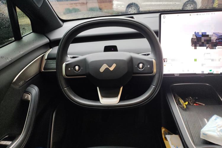 Used ONVO L60 2024 60 kWh Rear-Drive Version