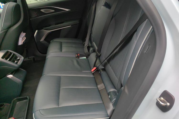 Used Cadillac LYRIQ 2022 Four-Wheel-Drive High-Performance Deluxe Edition Left Rear Seat