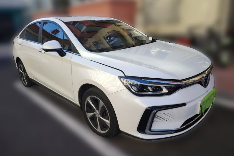 Used BAIC Beijing EU5 2018 R550 Smart Trend Edition
