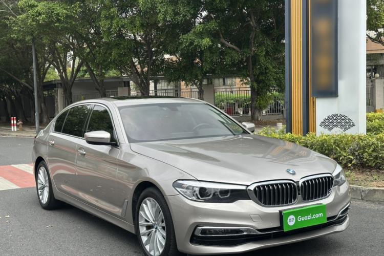 Used BMW 5 Series 2019 525Li Luxury Package