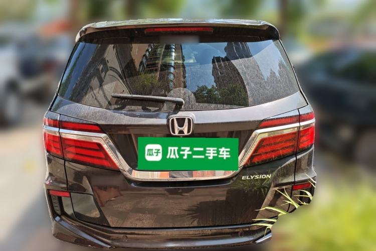 Used Honda Elysion 2016 2.4L Supreme Edition Rear