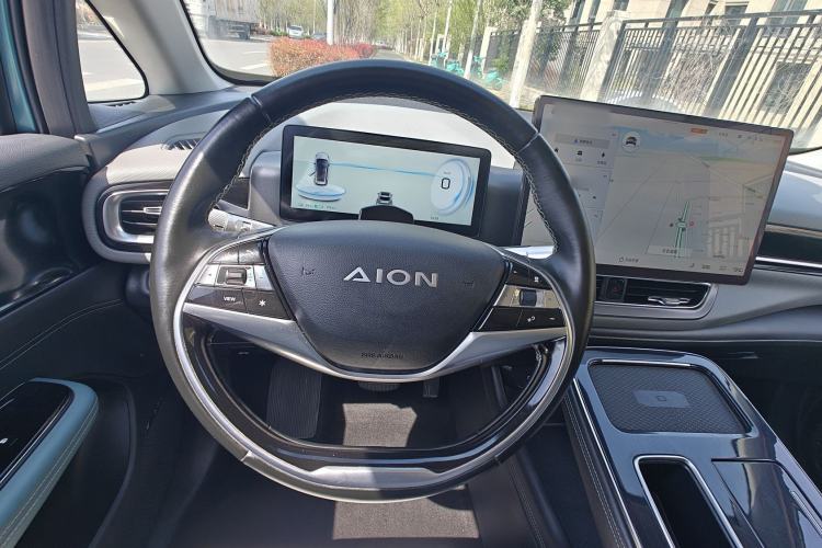 Used AION V 2023 Plus 70 Smart Enjoyment Seven-Seater Edition Ternary Lithium Steering Wheel