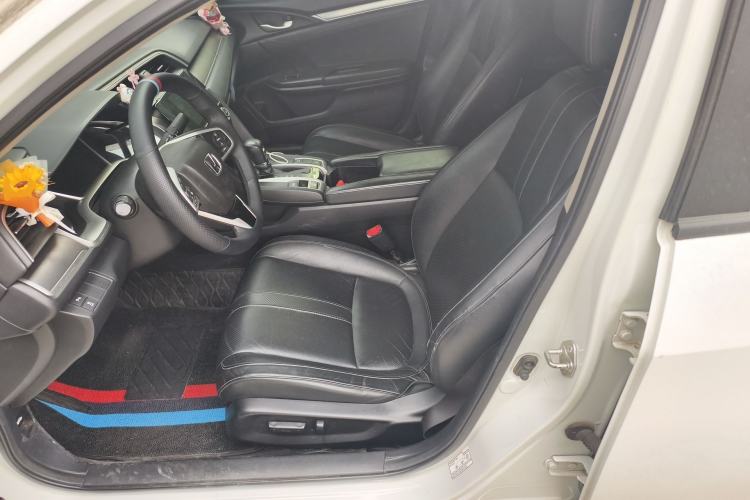 Used Honda Civic 2016 220TURBO CVT Prestige Edition
