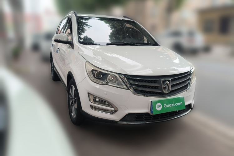 Used Baojun 560 2016 1.5T Manual Luxury Model

