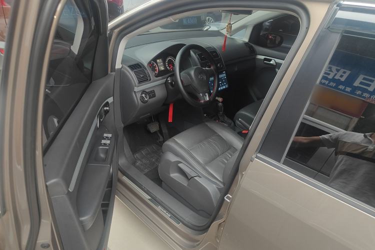 Used Volkswagen Touran 2015 1.4T DSG Comfort Edition 5 Seats
