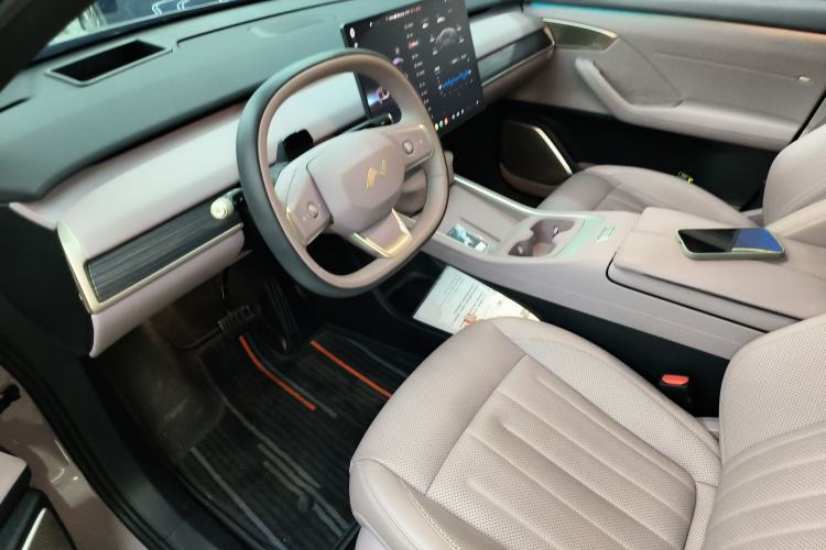 Used ONVO L60 2024 60 kWh Rear-Drive Version Driver Seat