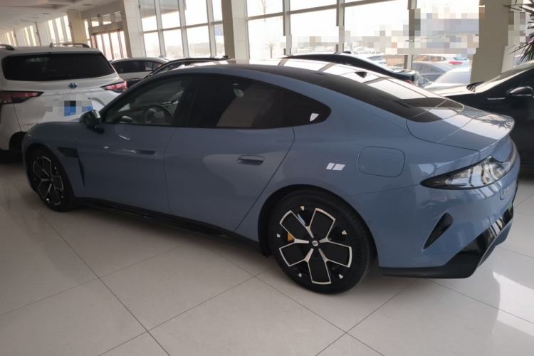 Used Xiaomi Auto SU7 2024 Four-Wheel Drive Ultra-Long Range Advanced Intelligent Driving Max Edition