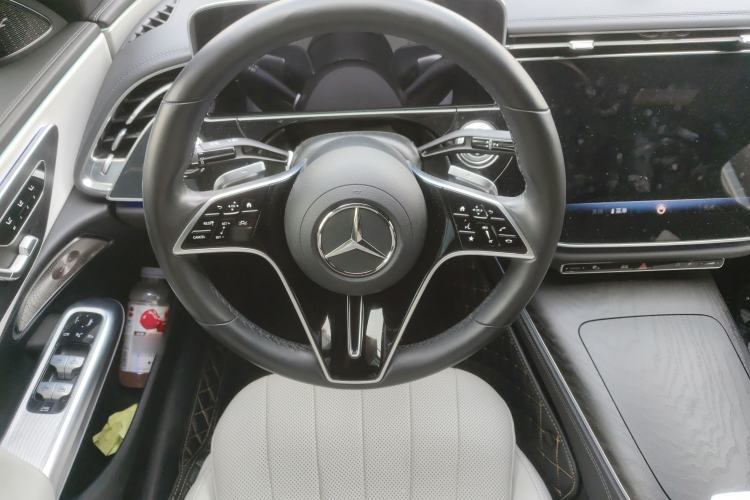 Used Mercedes-Benz E-Class 2024 E 300 L Luxury Model Steering Wheel