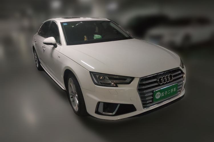 Used Audi A4L 2019 40 TFSI Fashion Edition China VI Emission Standard