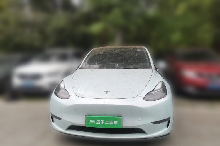 Used Tesla Model Y 2022 Long-Range All-Wheel-Drive Version