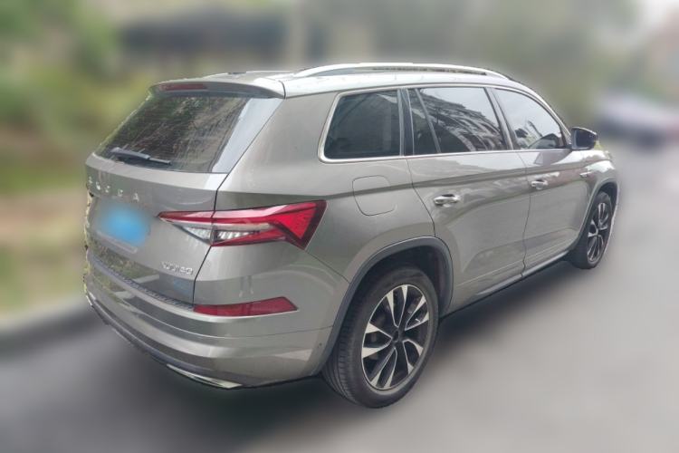 Used Skoda Kodiaq 2022 TSI330 7-Seater Two-Wheel-Drive Luxury Edition