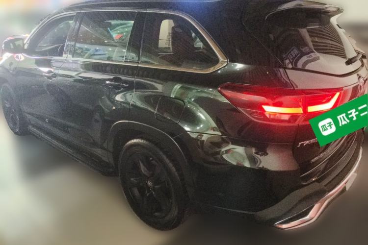 Used Toyota Highlander 2018 2.0T Four-Wheel Drive Knight Edition 7 Seats China VI Standard Rear Left 45 Deg
