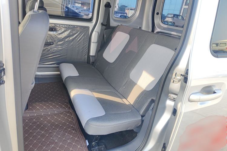 Used Wuling Zhiguang New Energy 2025 Model 305km Ambitious Edition
