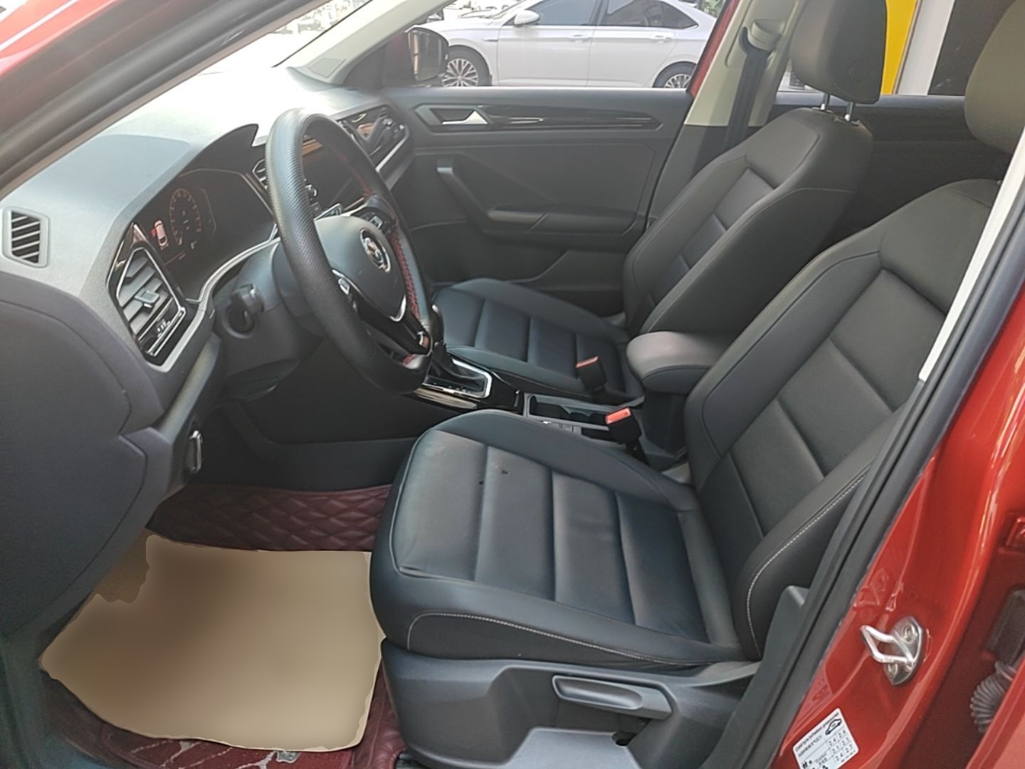 Interior delantero
